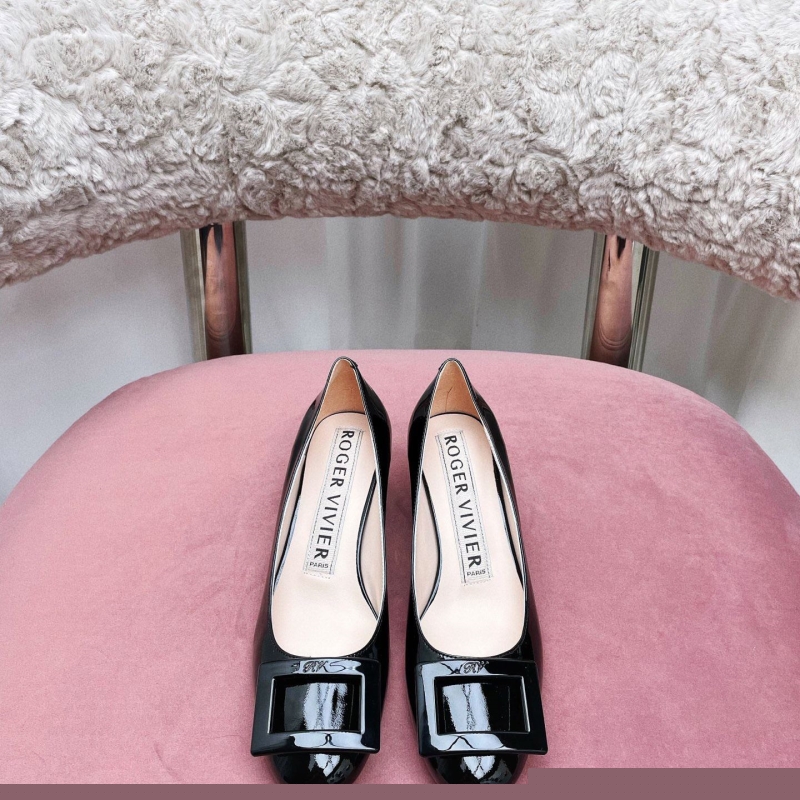 roger u1u1er flat shoes